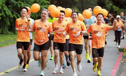 How to Get Spotted on Race Day